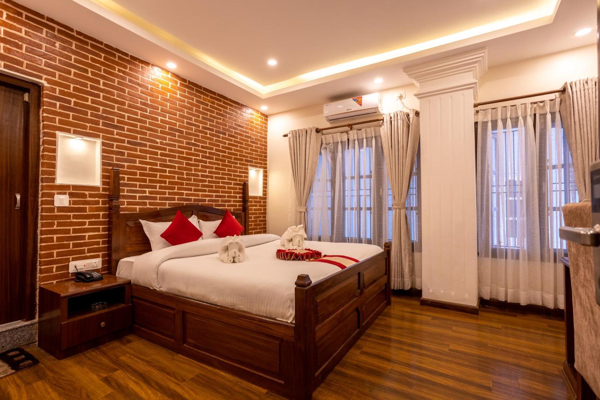 Airport Himalaya Boutique Hotel Katmandu Dış mekan fotoğraf