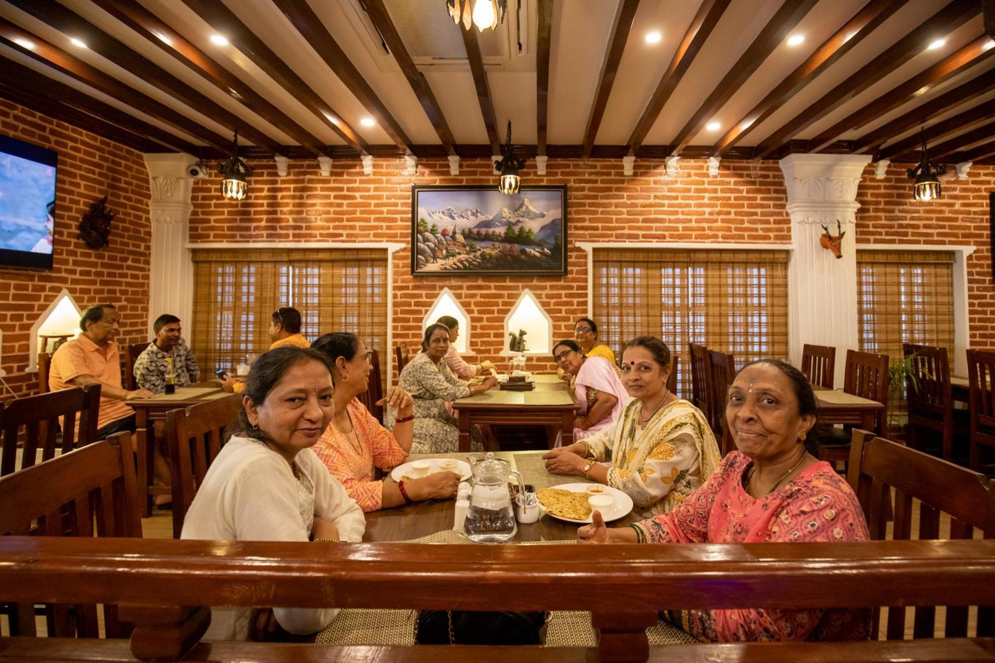 Airport Himalaya Boutique Hotel Katmandu Dış mekan fotoğraf